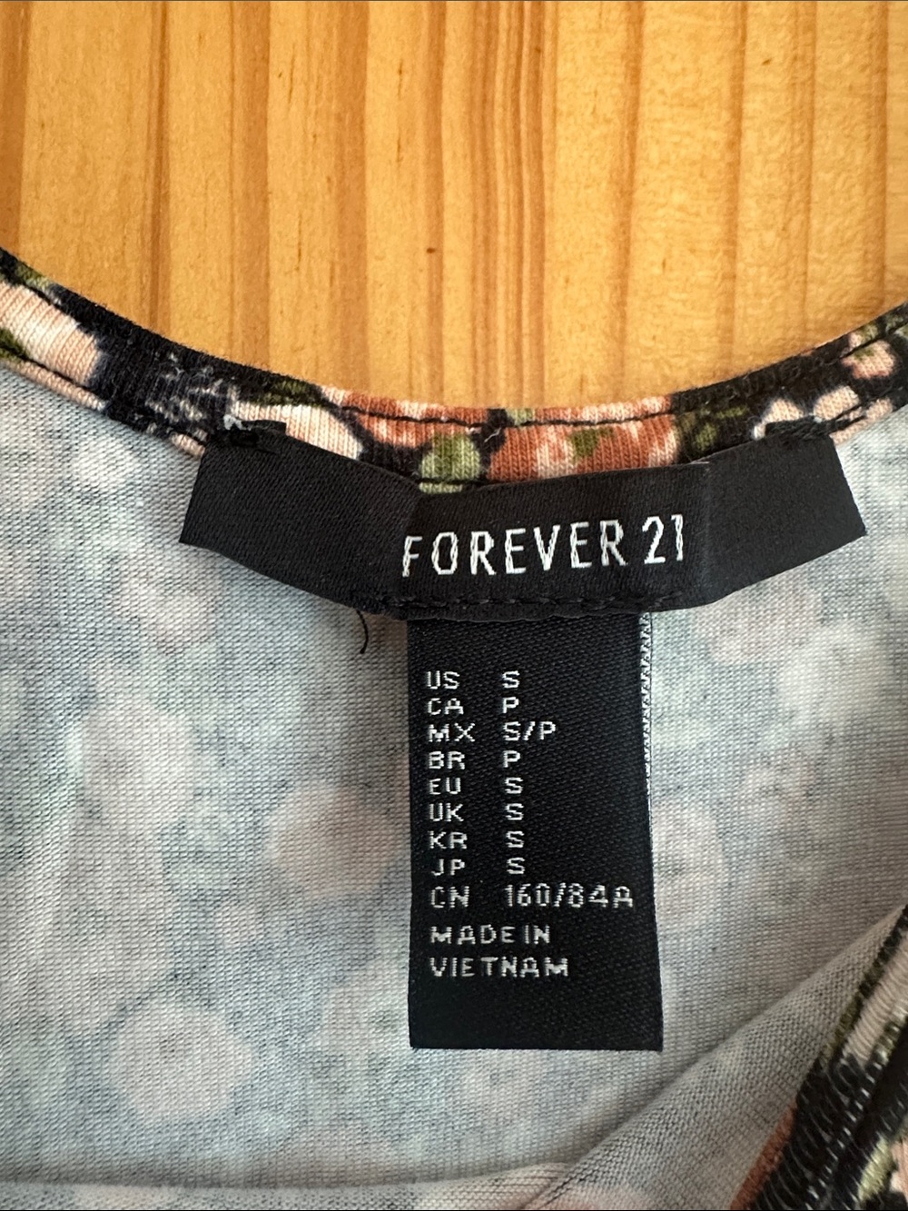 Forever 21 floral midi dress with black white and rose colored flowers Small - Picture 2 of 4